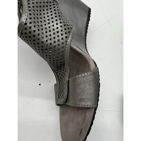 Anne Klein Sport Women's Casual Pewter Wedge Sandal Sling Back Size 7 M Gray - Picture 10 of 11